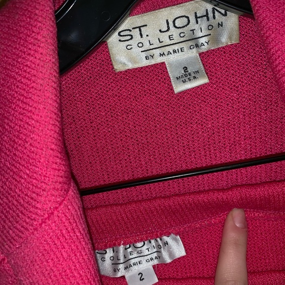 Pink St. John Suit Size 2 - Picture 3 of 4